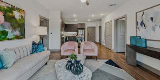 BroadVue Apartments Gallery 14