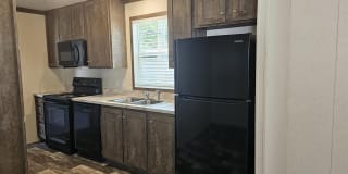 100 Orchid Drive Gallery 1