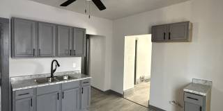 3718 West Garfield Avenue Gallery 1