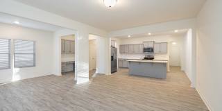 BEAUTIFUL Paired Home 3 br 2.5 ba with 2 car garage minutes from I-77 and I-40 - AUGUST MOVE IN Gallery 10