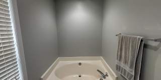 3 Bed 2 Bath Single  Family Home in OGDEN/Murrayville Gallery 18