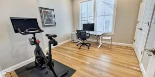 40 Waverly Street Gallery 14