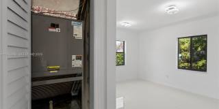 1640 NE 183 ST Gallery 25