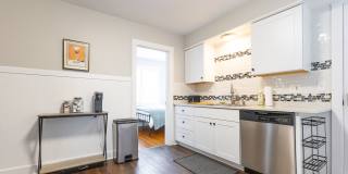 716 Coit Avenue Northeast Gallery 17
