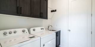 Individual / Corporate Rental / Fully Furnished Gallery 60
