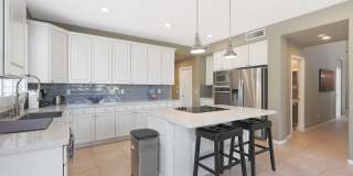 1740 W BARTLETT Way Gallery 4