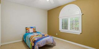 650 VERA Court Gallery 37