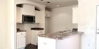 4521 PINE Street Gallery 4