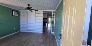 1132-A Camille Street Gallery 6