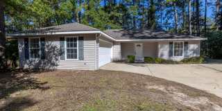 Charming 3-Bedroom Home in Daphne’s Lake Forest Community Gallery 1