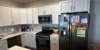Three bedroom, 2.5 bath townhome Gallery 9