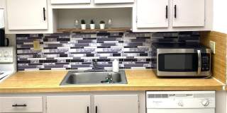 240 Lakeview Dr 240 Lakeview Dr Gallery 1