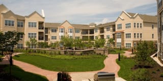 Avalon Rockville Centre Gallery 37