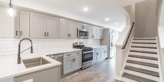 2410 CLIFFORD STREET Gallery 13