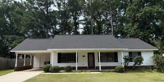 413 Chapelwood Dr. Gallery 1