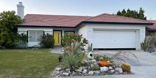 3 Bed / 2 Bath with Spa and Pool! Gallery 1