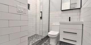 135 East 46th Street Gallery 4