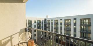 Smith & Rio Gallery 15