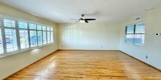 College View Estates Home - Spacious, Bright, and Beautiful Living Gallery 15