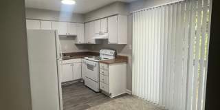 Spacious One Bedroom Unit- Move In Special! Gallery 5