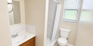 8067 PARENTAL Circle Gallery 6