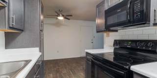 The Woodwinds Apartment Homes - Affordable Housing Gallery 3
