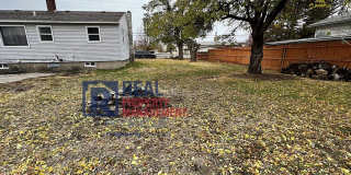 4 bedroom 2 bath - 1 Car Detached Garage - Small dog negotiable Gallery 34