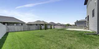2 Story Single Family Home Gallery 35