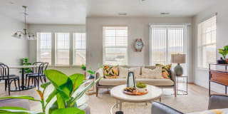 Hamilton Crossing Gallery 2