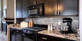 Spacious 3 BDR Townhome on Golf Course Gallery 17