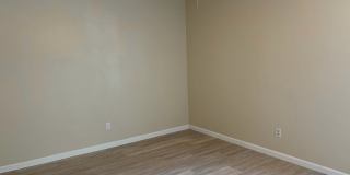 133 Oak Street Apt 4 - 1 Gallery 11