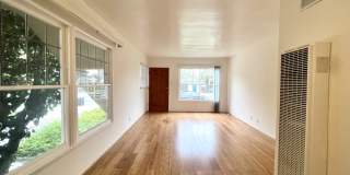 526 N Van Ness Ave Gallery 1