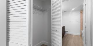 One Plantation Gallery 9