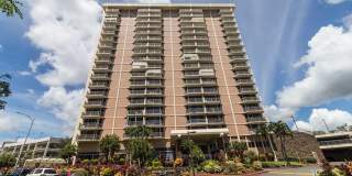 Renovated 1-Bedroom at The Highlander — Split AC, In-Unit Laundry, Pool & Gym Access Renovated 1-Bedroom at The Highlander — Split AC, In-Unit Laundry, Pool & Gym Access Gallery 1