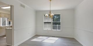 91 PREMIER Court Gallery 6