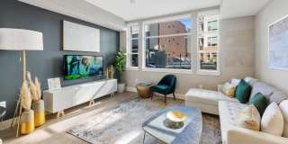 AMLI Riverfront Green Gallery 5