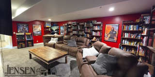 7 Bedroom Home in Bloomington Gallery 18
