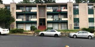 9282 ADELPHI Road Gallery 1