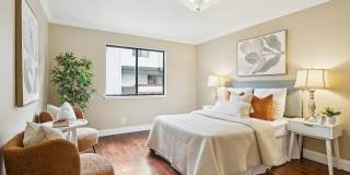 712 San Conrado Ter Unit 4 Gallery 1
