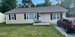 ***August 2027*** - 4bed, 2 Bath near Campus! ***August 2027*** - 4bed, 2 Bath near Campus! Gallery 1