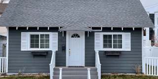 1 bedroom + office, downtown bungalow Gallery 1
