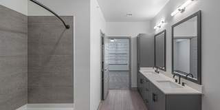 Populus Waterside Gallery 35