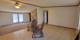 Large 3 bedroom in Oakwood Gallery 1