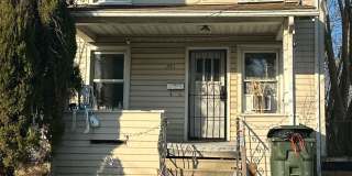 2411 Indiana Way Northeast 2411 Indiana Way Northeast Gallery 1