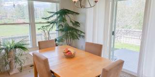 Spacious Home Right on the Park! Gallery 5