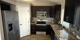 2425 Cloverlawn Dr Gallery 23