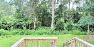 Spacious 4-Bedroom Townhome Gallery 16