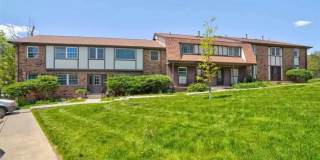 2 Bedroom (with bonus craft room/ office) Condominium in Coralville. Gallery 1