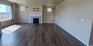 Beautiful 4-Bedroom Home with Spacious Loft, Fenced Yard & More! Gallery 4