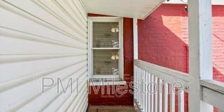 118 S Locust St Gallery 21